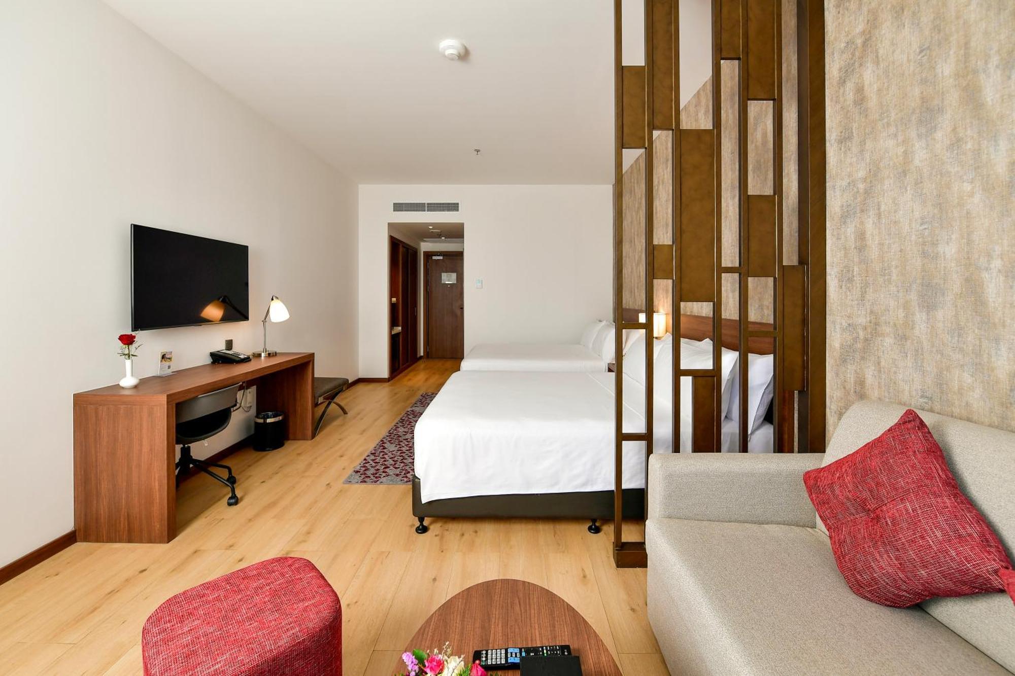 Comfort Hotel Riyadh Olaya Extérieur photo
