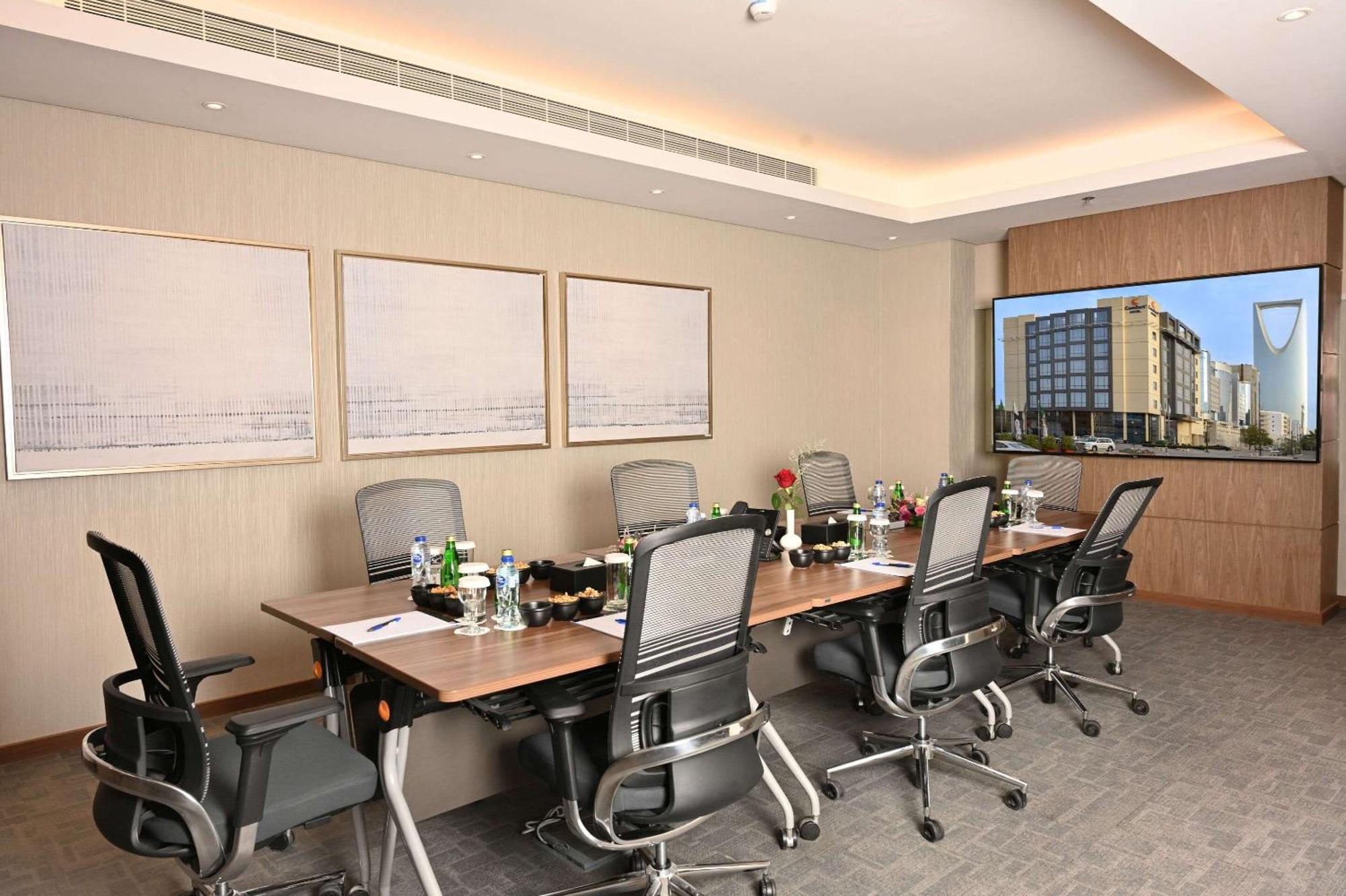Comfort Hotel Riyadh Olaya Extérieur photo