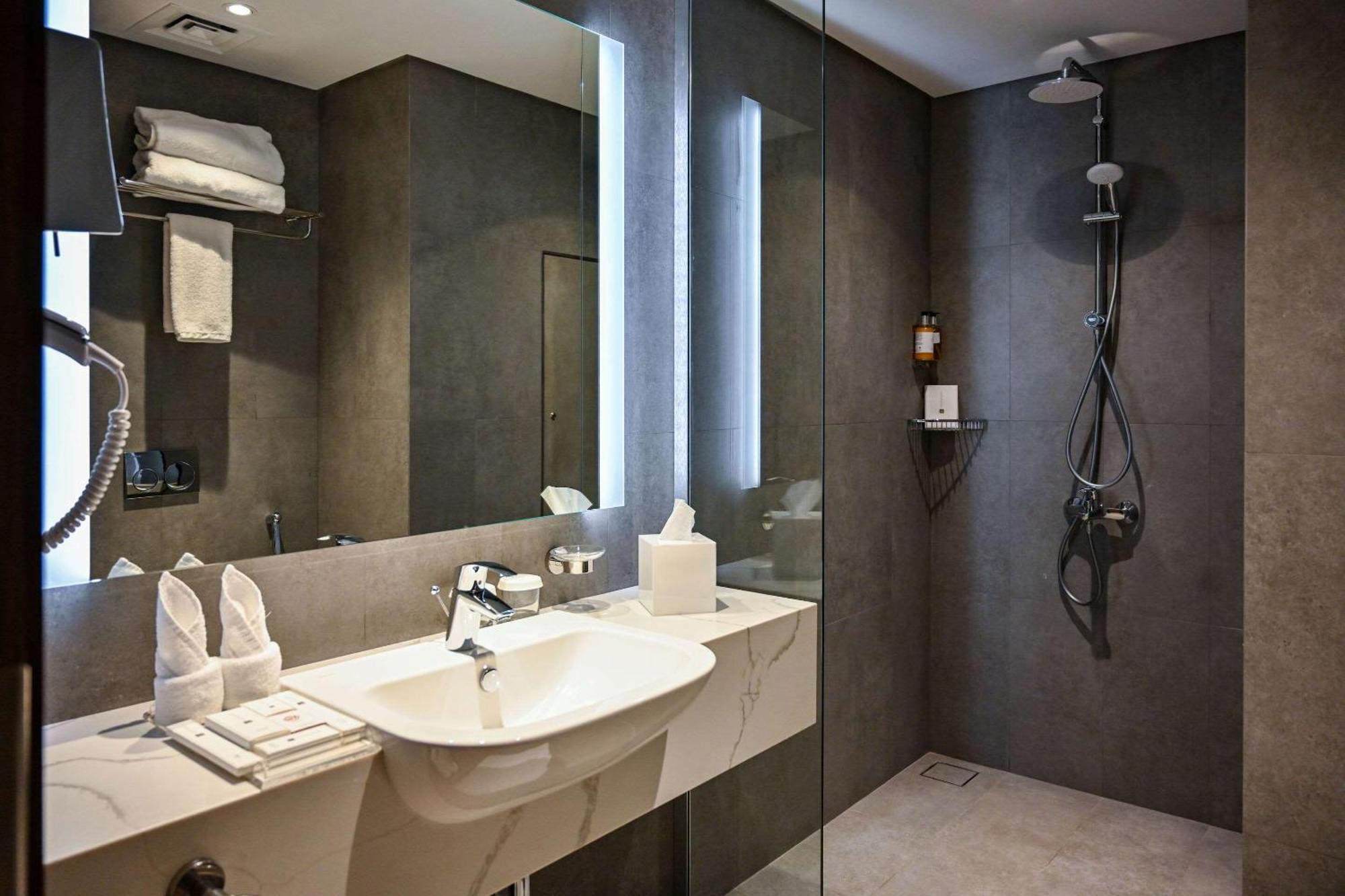 Comfort Hotel Riyadh Olaya Extérieur photo