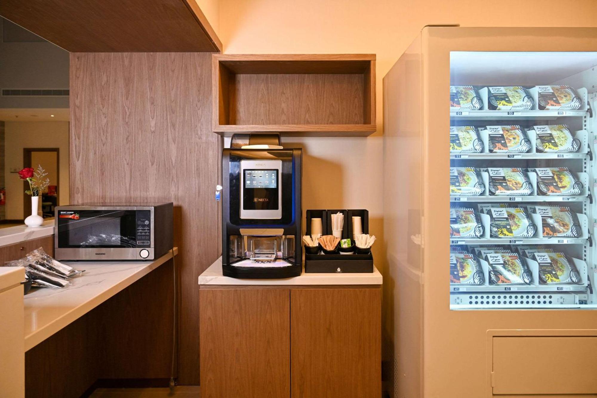 Comfort Hotel Riyadh Olaya Extérieur photo