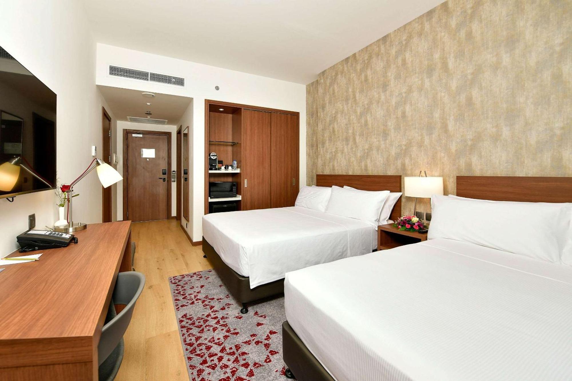 Comfort Hotel Riyadh Olaya Extérieur photo